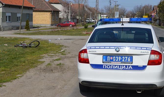 Elütöttek egy kerékpárost Szenttamáson